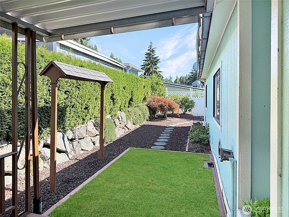 5th image of 2500 S 370th Street #222