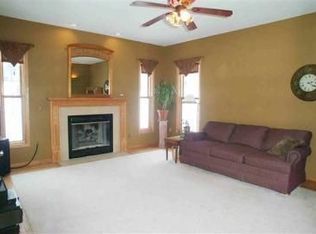 6500 Forest Park Dr, Deforest, WI