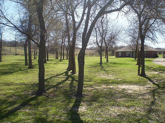 4th image of 254 County Road 3791