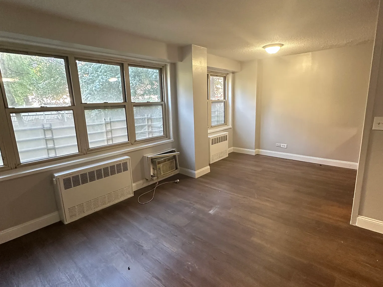 1 bed, $2,195 — Photo 2