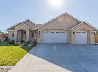 6526 Reflection St, Redding, CA 96001