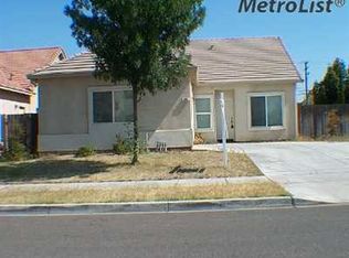 991 Cambridge Ave, Ceres, CA 95307