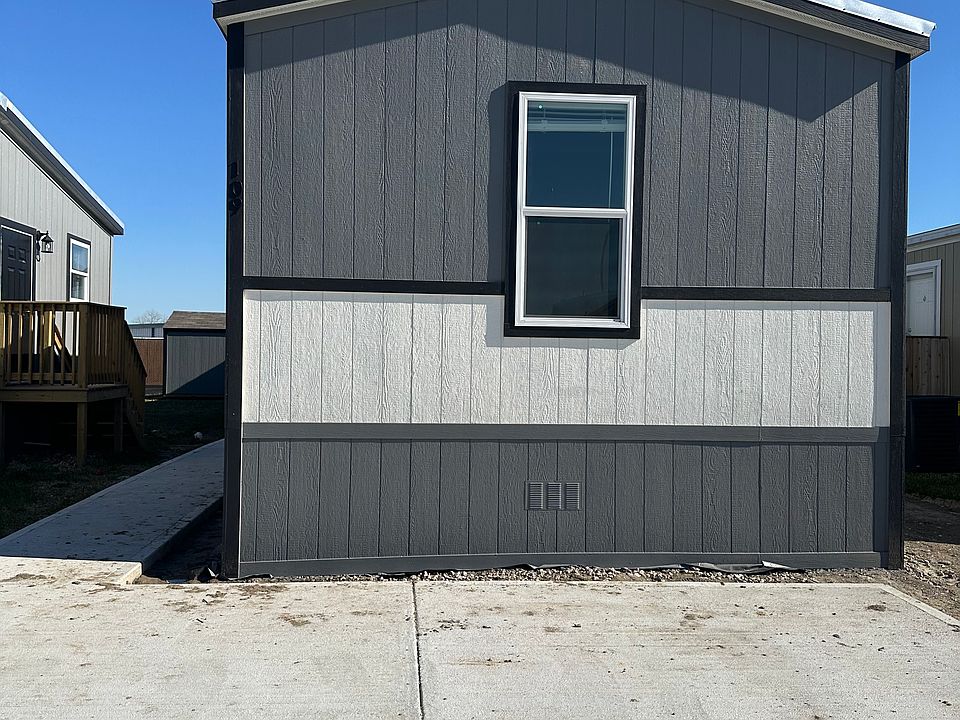 1st image of 109 Cirrus Cir