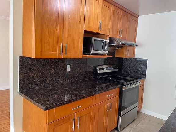 2nd image of 455 Firloch Ave #2