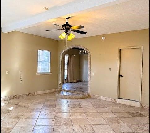 2nd image of 521 New Bingham Dr