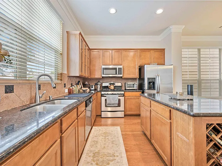 3214 Clearview Cir — Photo 4