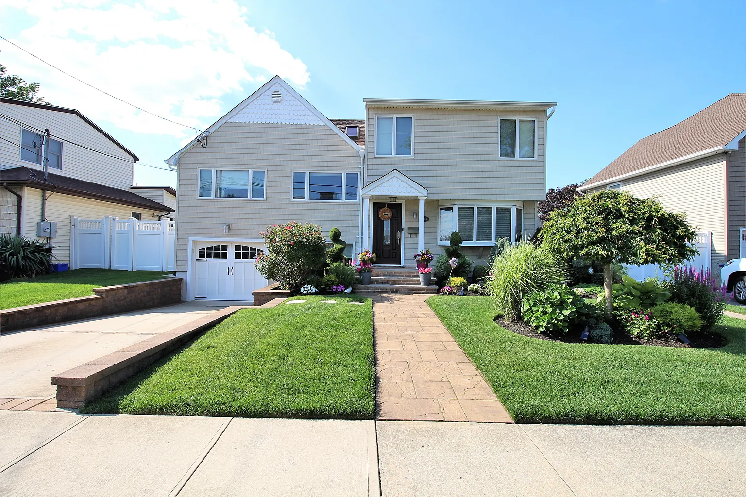 183 Lindbergh Ave photo 1