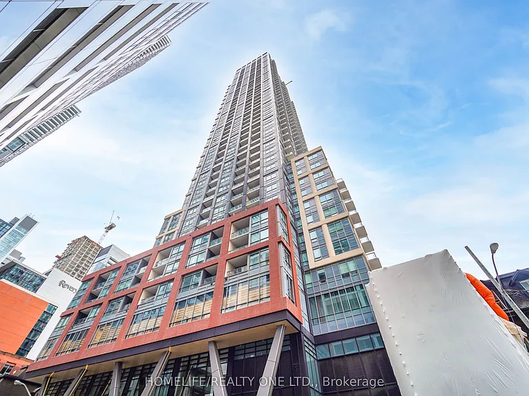 108 Peter St #4803 — Photo 4