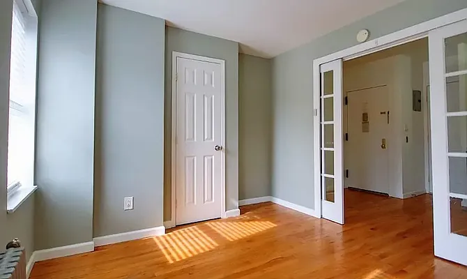 Rented by Compass | media 2