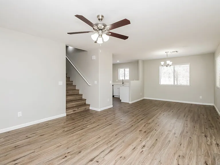 1198 E Dust Devil Dr — Photo 4