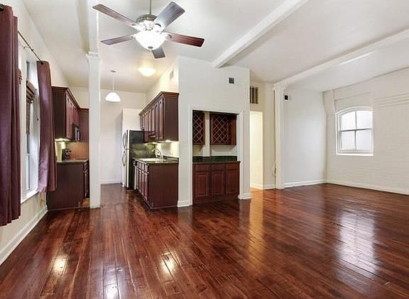 2nd image of 333 Julia St APT 329