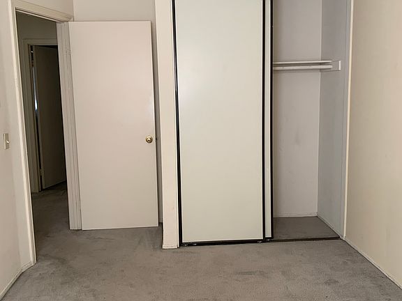 3rd image of 26815 Hummingbird Cir