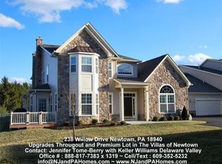 238 Willow Dr, Newtown, PA 18940