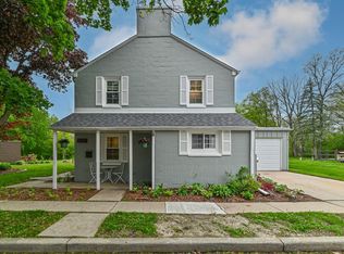 5619 Berry Ct, Greendale, WI 53129