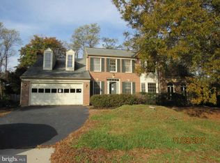 4606 Sutton Oaks Dr, Chantilly, VA 20151