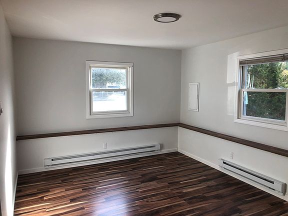 5th image of 97 Hillcrest Ave