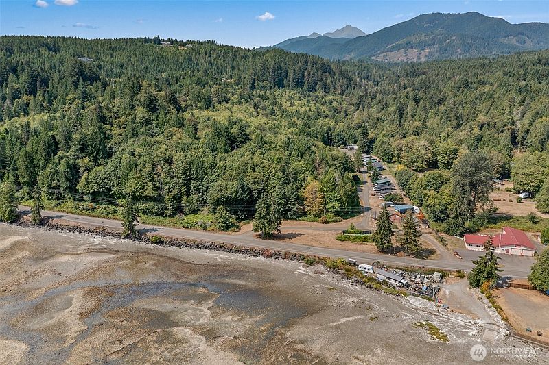 3rd image of 34550 N US Hwy 101
