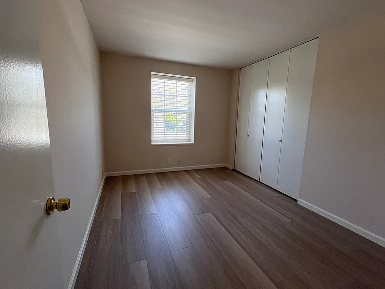 979 Ponderosa Ave #D — Photo 5