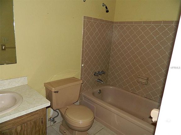 5th image of 1721 SE Reuben Ave