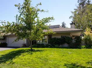 20 Bay Tree Ln, Los Altos, CA 94022