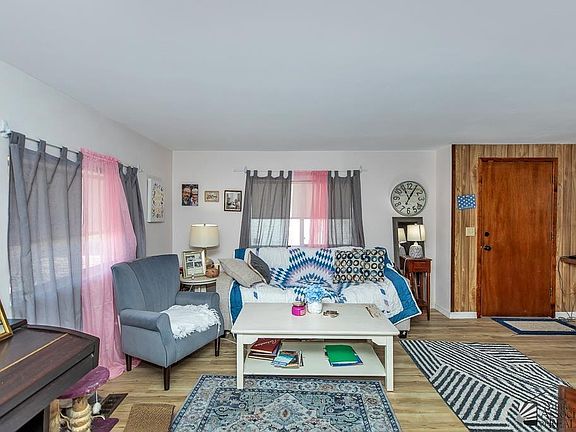 5th image of 1478 W Jennifer Ln