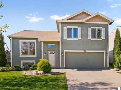 6956 N 90th St, Omaha, NE, 68122