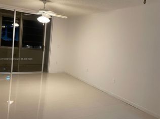 Royal Park Gardens, Pompano Beach, FL 33063