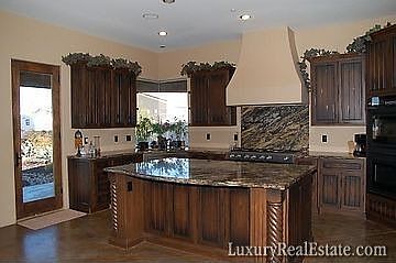 4th image of 7020 W Calle Lejos