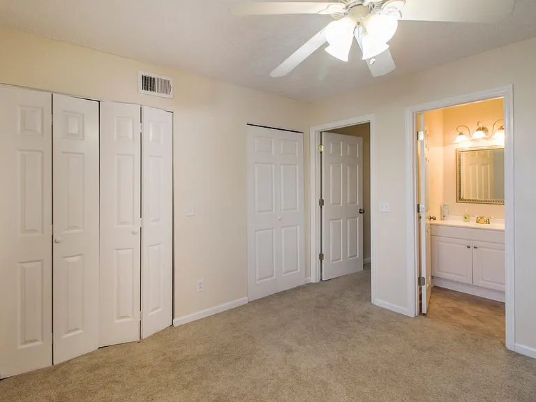 34 Knollwood Cir — Photo 10