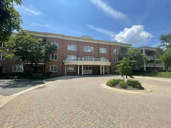 126 Day St APT 307, Bloomingdale, IL 60108