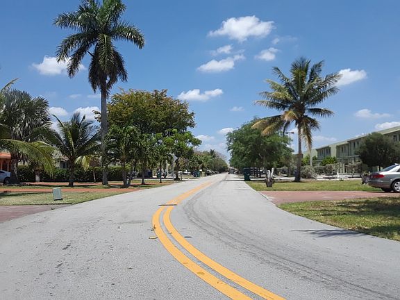 4th image of 20428 NW 15th Ave #3-6