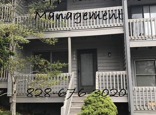 102 Buck Cove Ter, Asheville, NC 28805