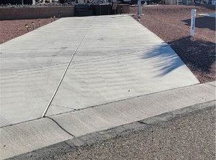 2340 Alamogordo Ln, Bullhead City, AZ 86442