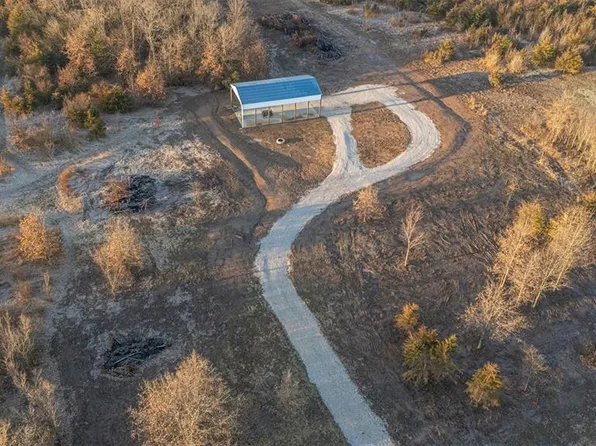 41029 Washington Ln, Perry, MO 63462