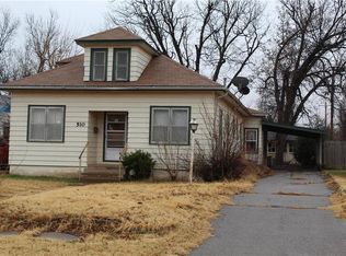 510 Terrace Ave, Clinton, OK 73601
