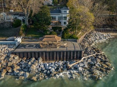4114 Lake Shore Dr, New Buffalo, MI, 49117