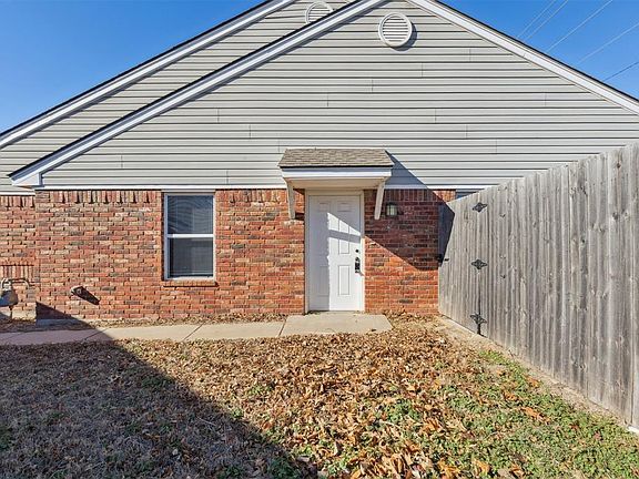2nd image of 603 Welston Cir #605