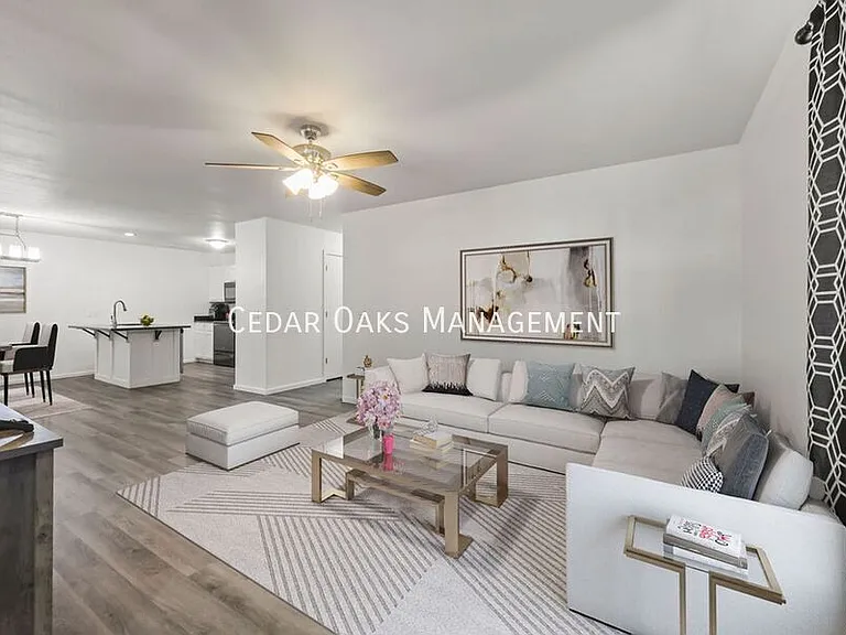 1290 Dove Loop #B — Photo 3