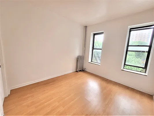 Rented by Douglas Elliman | media 4