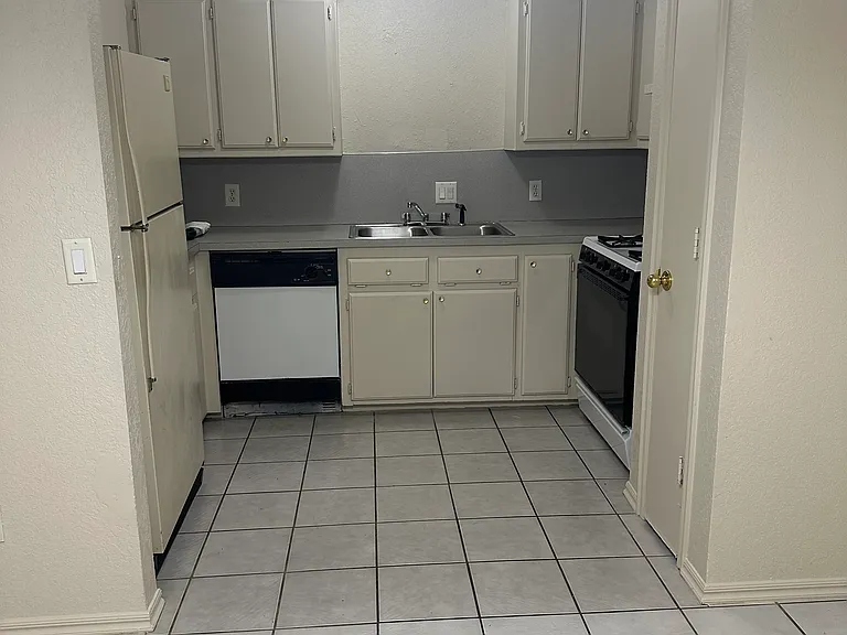 1202 High Meadows Dr #1203 — Photo 7