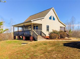 1057 Mary Ann Rd, Walnut Cove, NC 27052