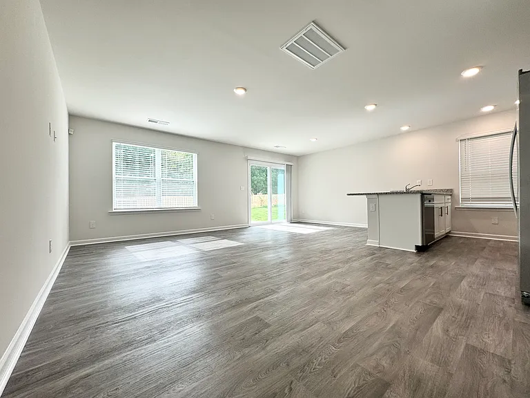 4143 Lurelin Ln — Photo 6