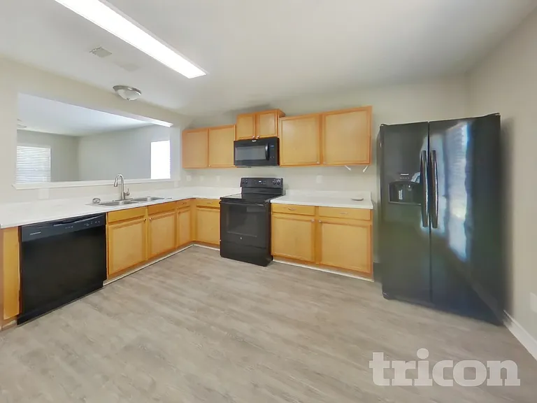 7 Beacon Oak — Photo 5