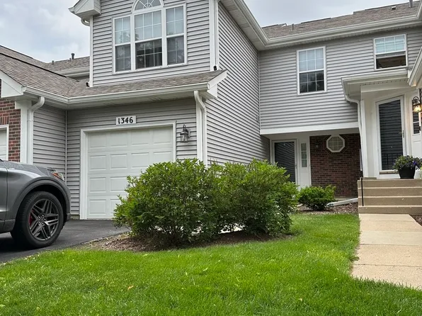 1346 Brunswick Ct, Elgin, IL 60120