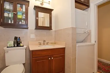Sold by Avenue Sotheby's International Realty