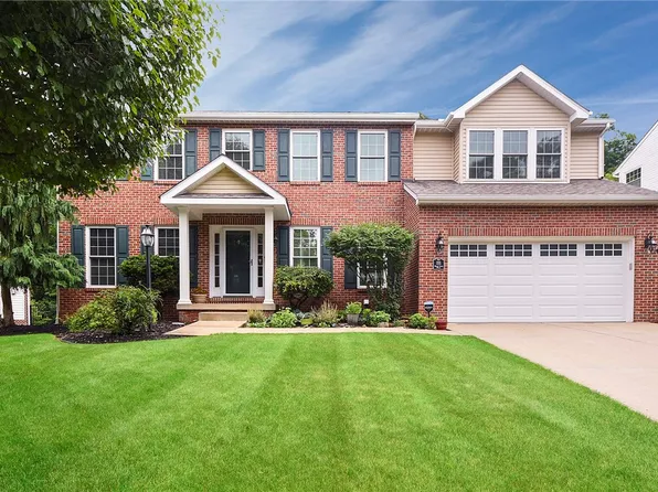 111 Woodcrest Pl, Venetia, PA 15367