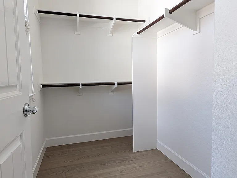 2111 Jubilee Dr — Photo 19