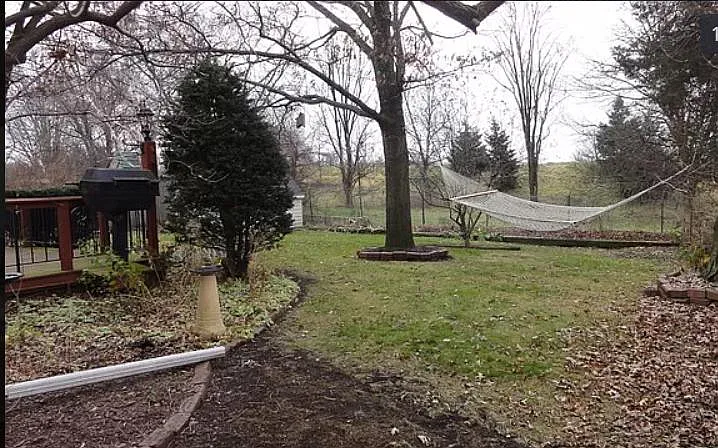 1114 Durham Dr — Photo 21
