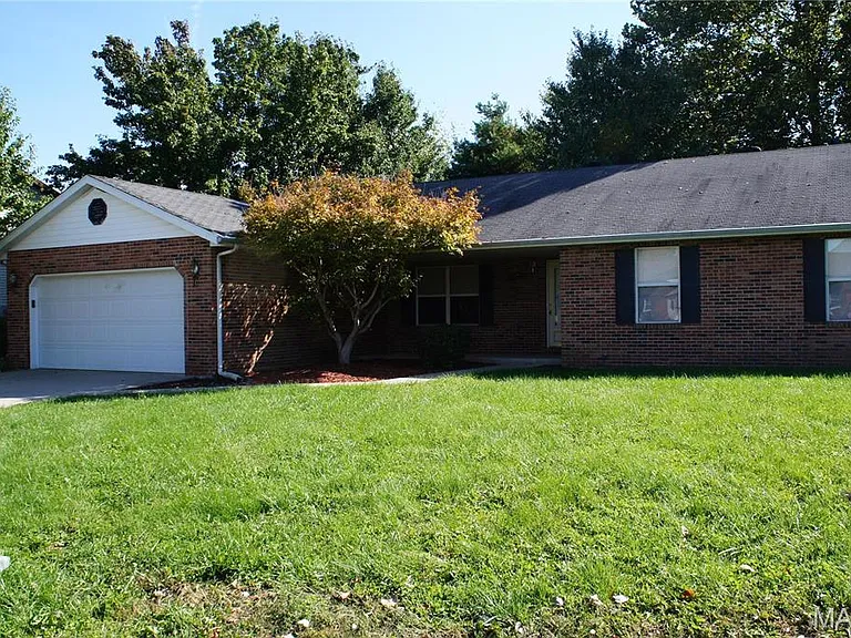 1631 Thunderbird Ln — Photo 30