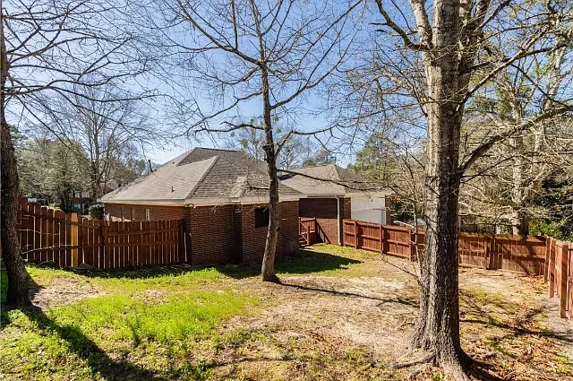 6762 Biltmore Ct — Photo 34